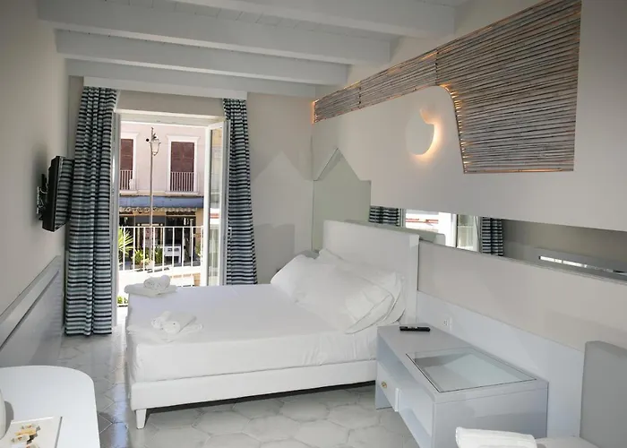 Franco's House Nocleg ze śniadaniem 3*