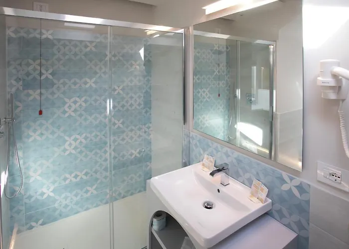 Franco's House Nocleg ze śniadaniem 3*