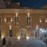 Franco's House 4*