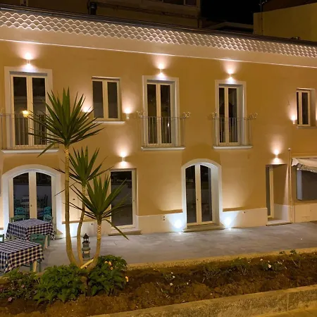 Franco's House Nocleg ze śniadaniem Tropea
