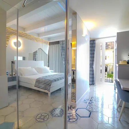 Franco's House Bed and Breakfast *