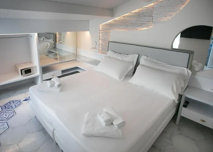 Franco's House Alojamento de Acomodação e Pequeno-almoço Tropea