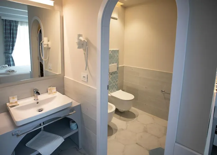 Alojamento de Acomodação e Pequeno-almoço Franco's House