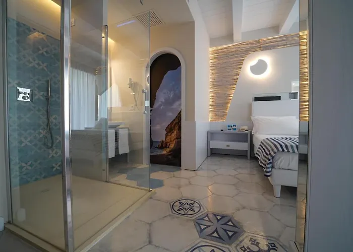 Franco's House Alojamento de Acomodação e Pequeno-almoço Tropea